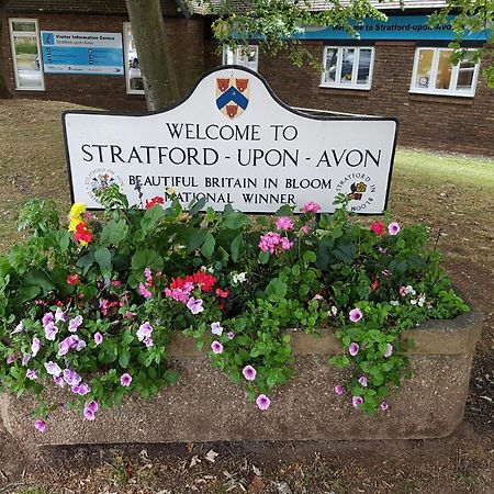 Stratford Upon Avon: 2 Bed Town Centre Apartment, Parking For One Car Zewnętrze zdjęcie
