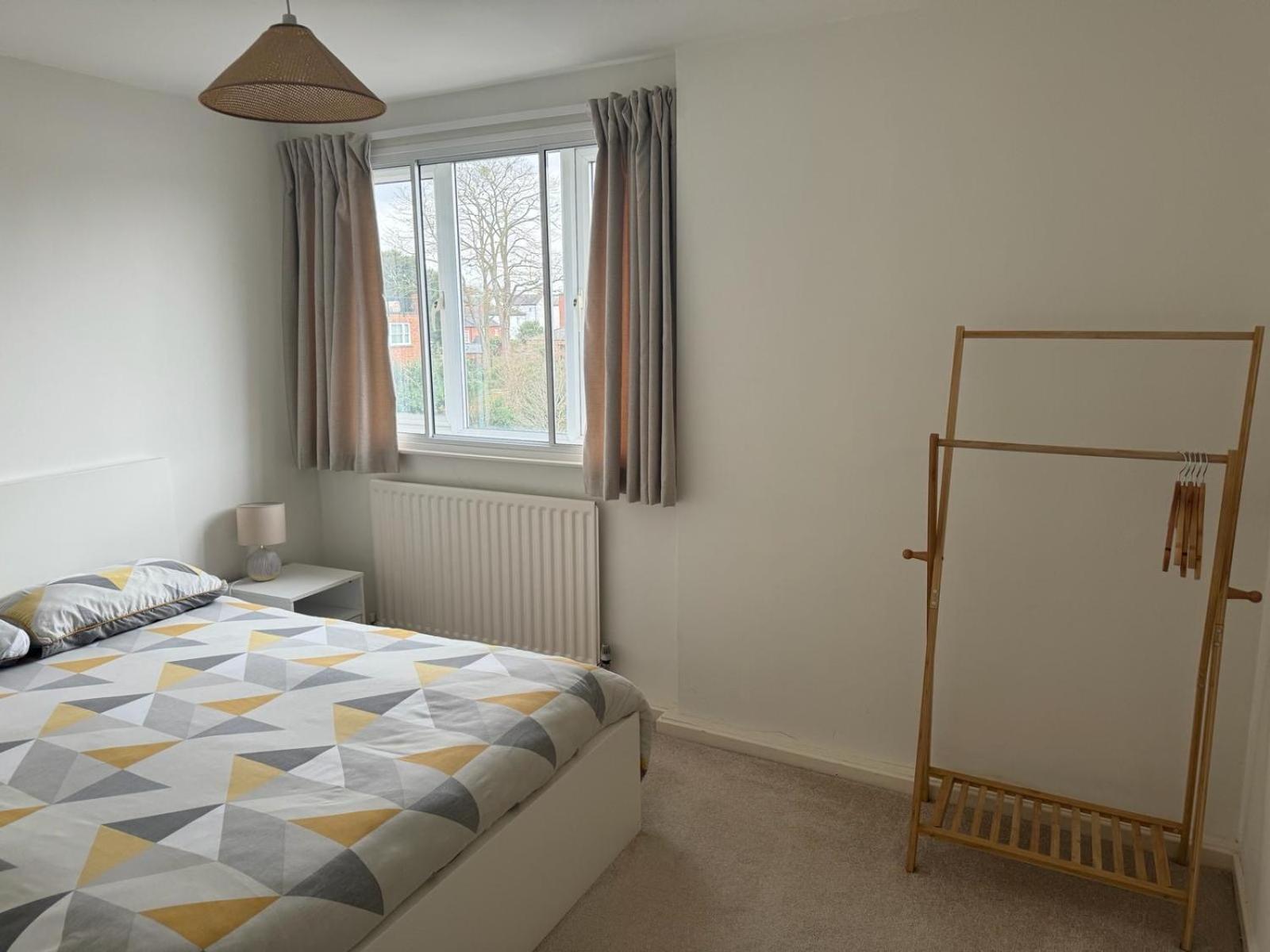 Stratford Upon Avon: 2 Bed Town Centre Apartment, Parking For One Car Zewnętrze zdjęcie